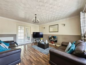 Photo 32- click for photo gallery